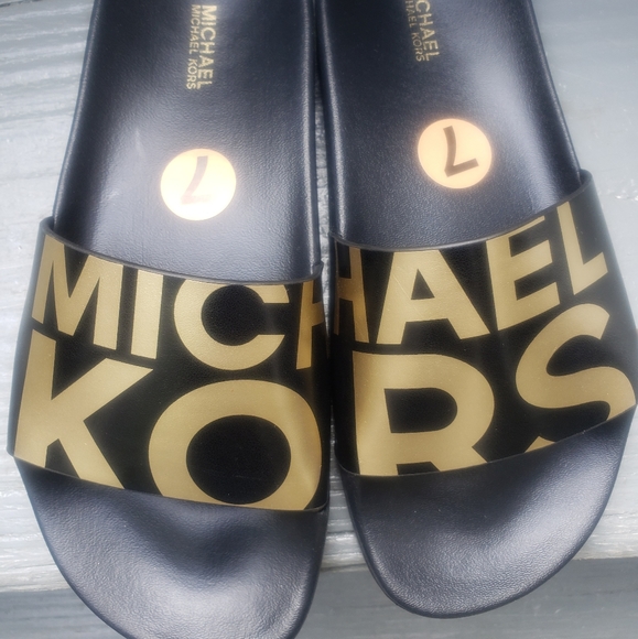 Sz 7 Michael Kors Gilmore Slides - Picture 1 of 6